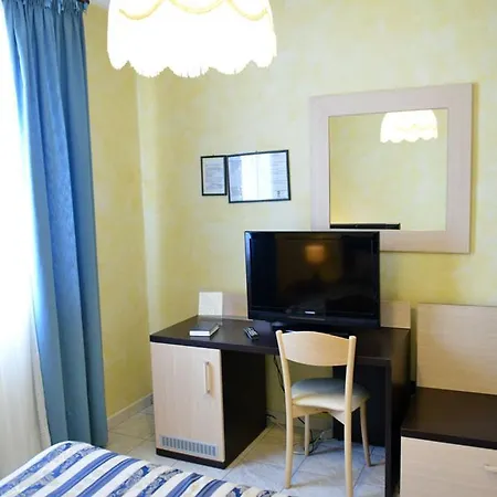 Hotel Blue Rose's