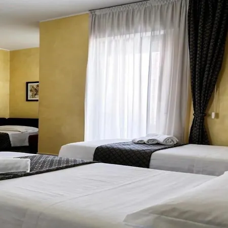 Blue Rose's Hotel