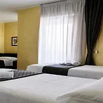 Blue Rose's Hotell