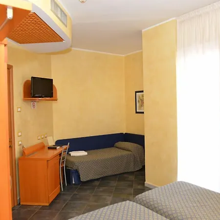 Blue Rose's Hotel 3*