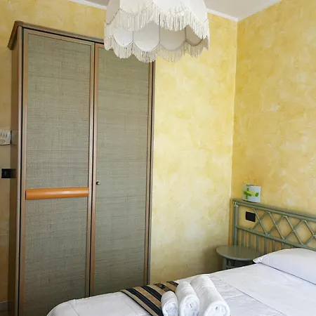 Hotel Blue Rose's Mesagne