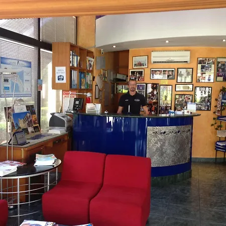 Hotel Blue Rose's 3*